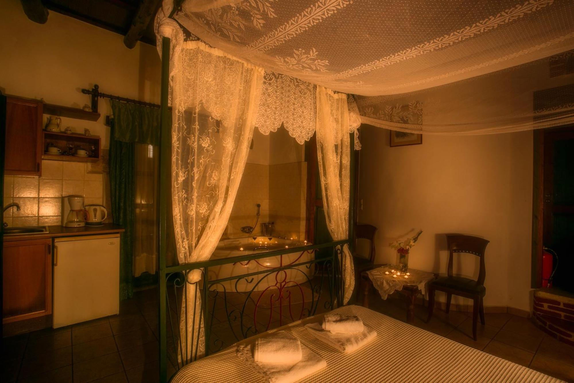 Ifigenia Rooms By Marios ハニア エクステリア 写真
